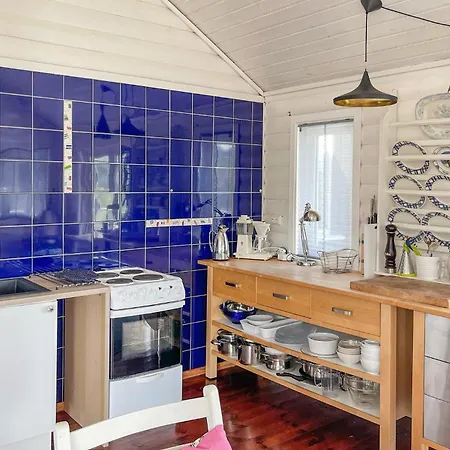 3 Bedroom Beautiful In Forde I Hordaland Holiday home *